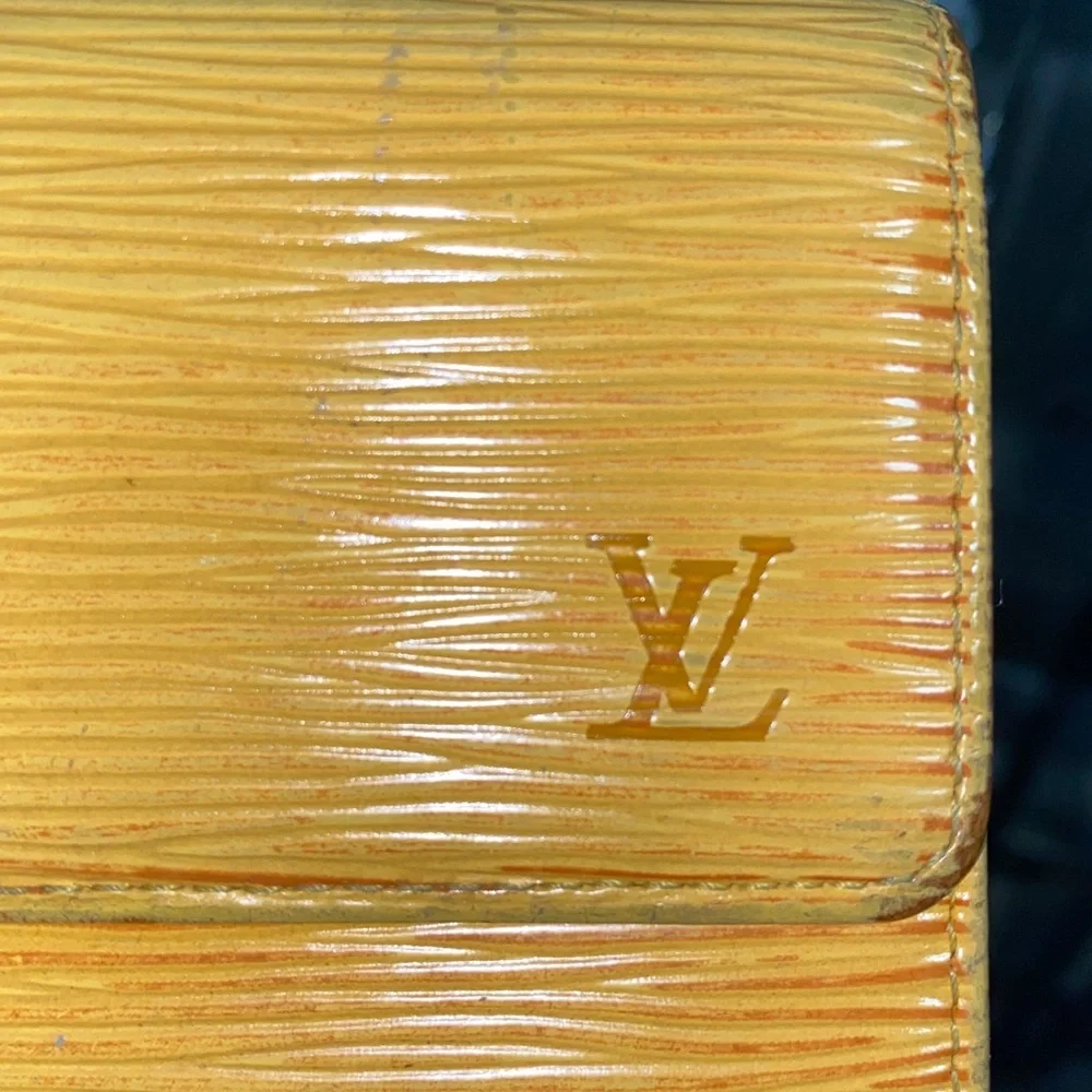 Authentic Louis Vuitton Yellow Epi Leather Sarah Wallet